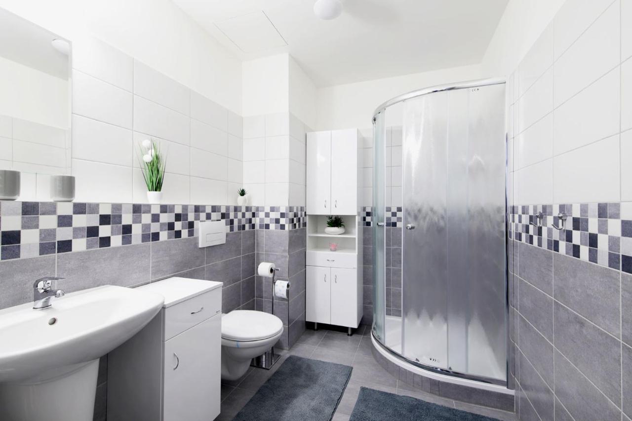 Mountain Apartments Klinovec Hexagon Loučná pod Klínovcem エクステリア 写真