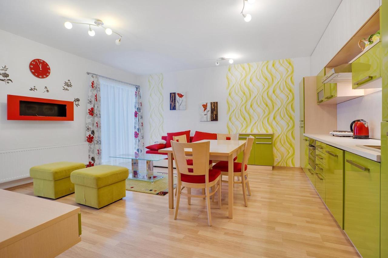 Mountain Apartments Klinovec Hexagon Loučná pod Klínovcem エクステリア 写真