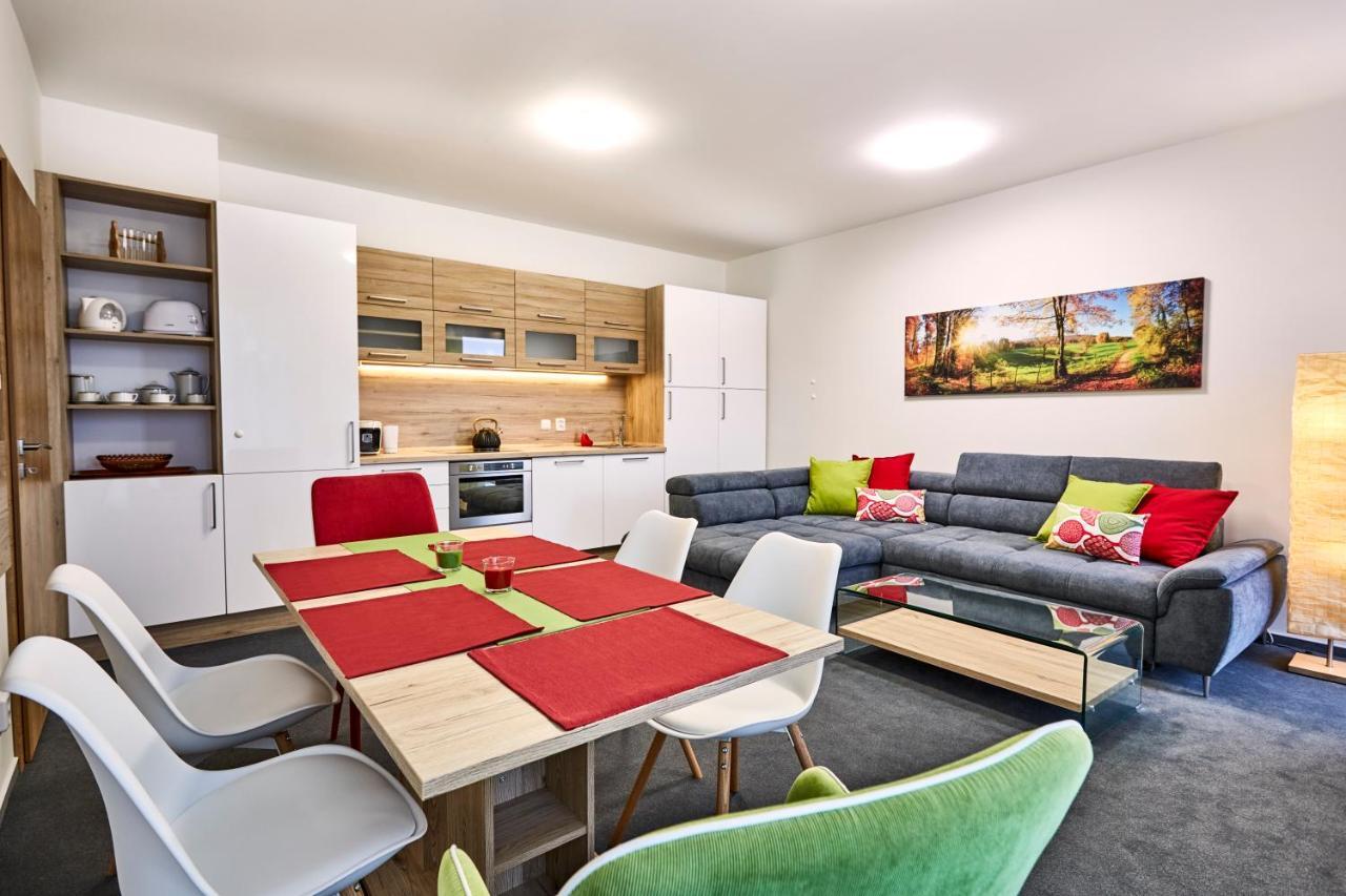 Mountain Apartments Klinovec Hexagon Loučná pod Klínovcem エクステリア 写真